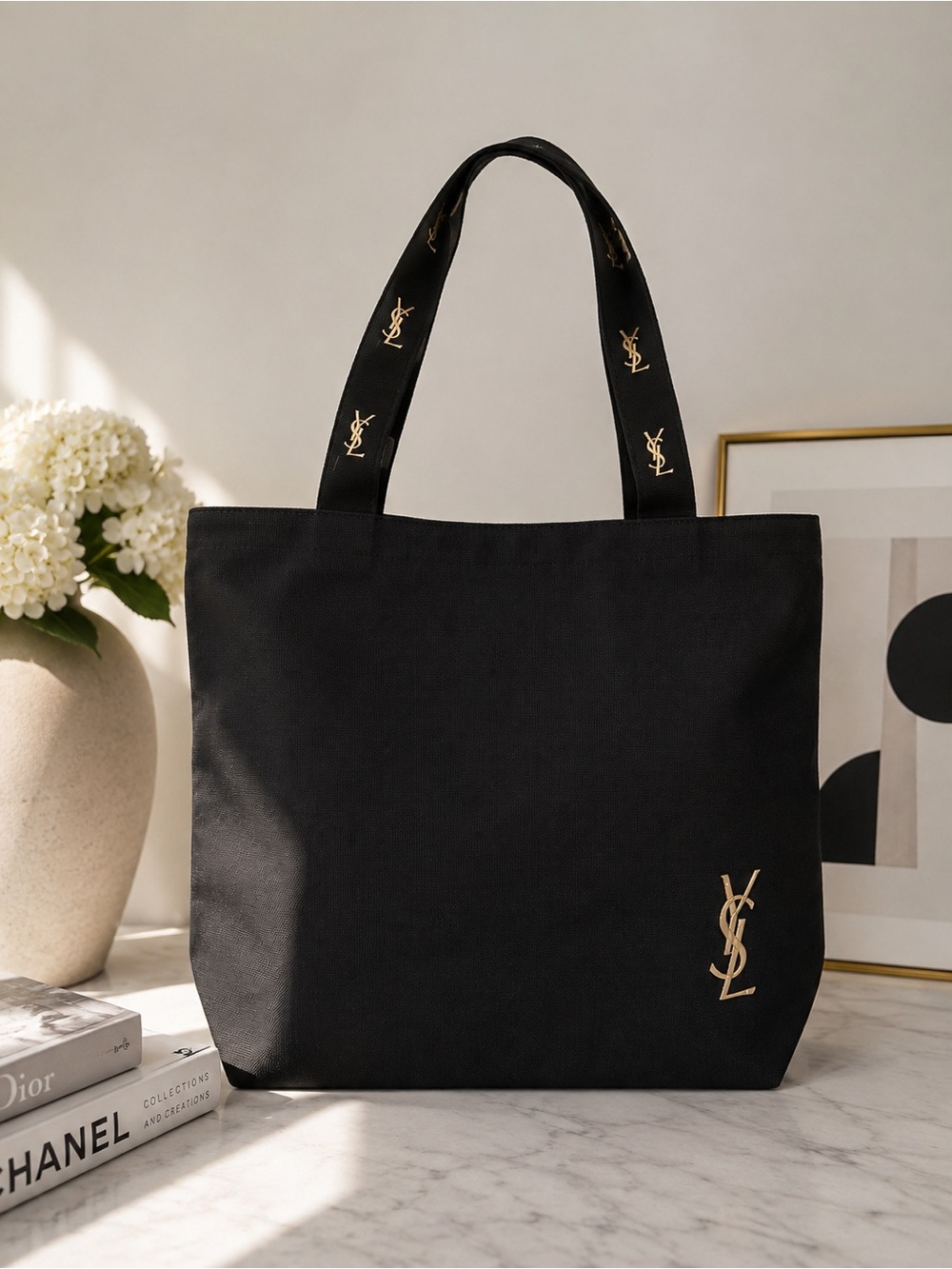 New Canvas Tote Bag | Beauty Gift With Purchase | Double Straps & Zipper Closure